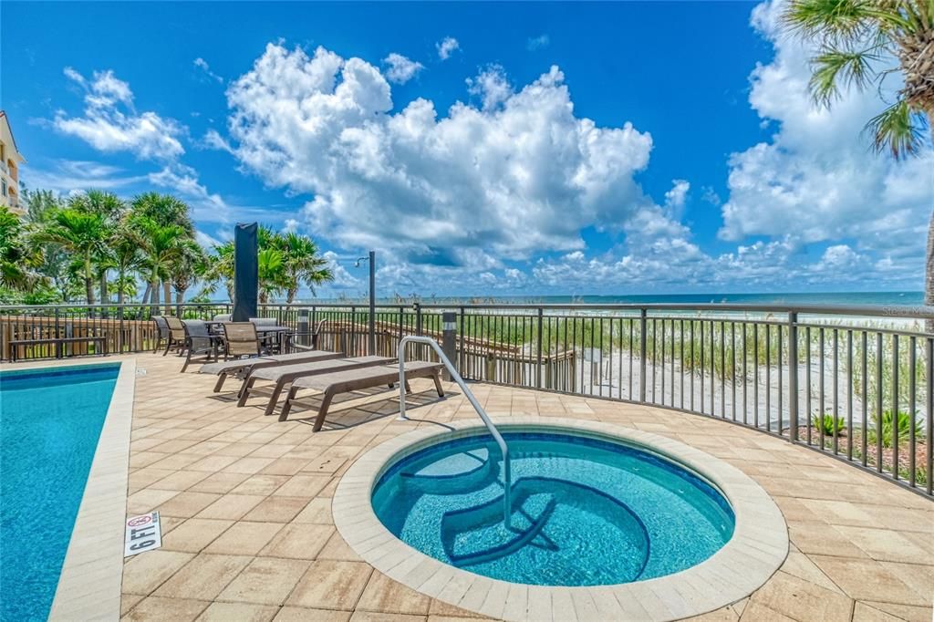 For Sale: $2,150,000 (3 beds, 2 baths, 2714 Square Feet)