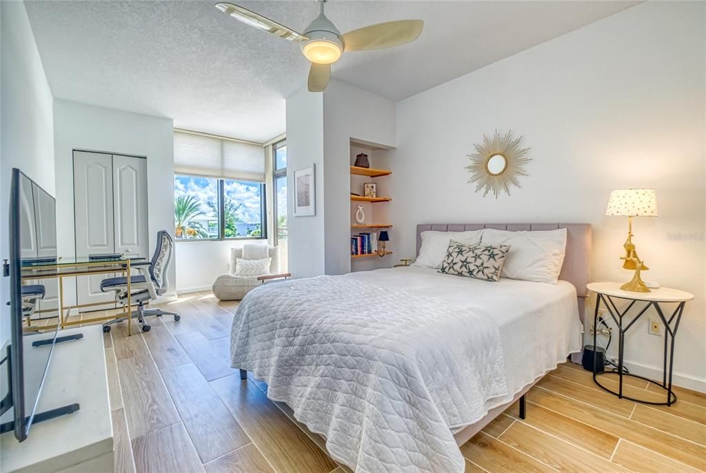 For Sale: $2,150,000 (3 beds, 2 baths, 2714 Square Feet)