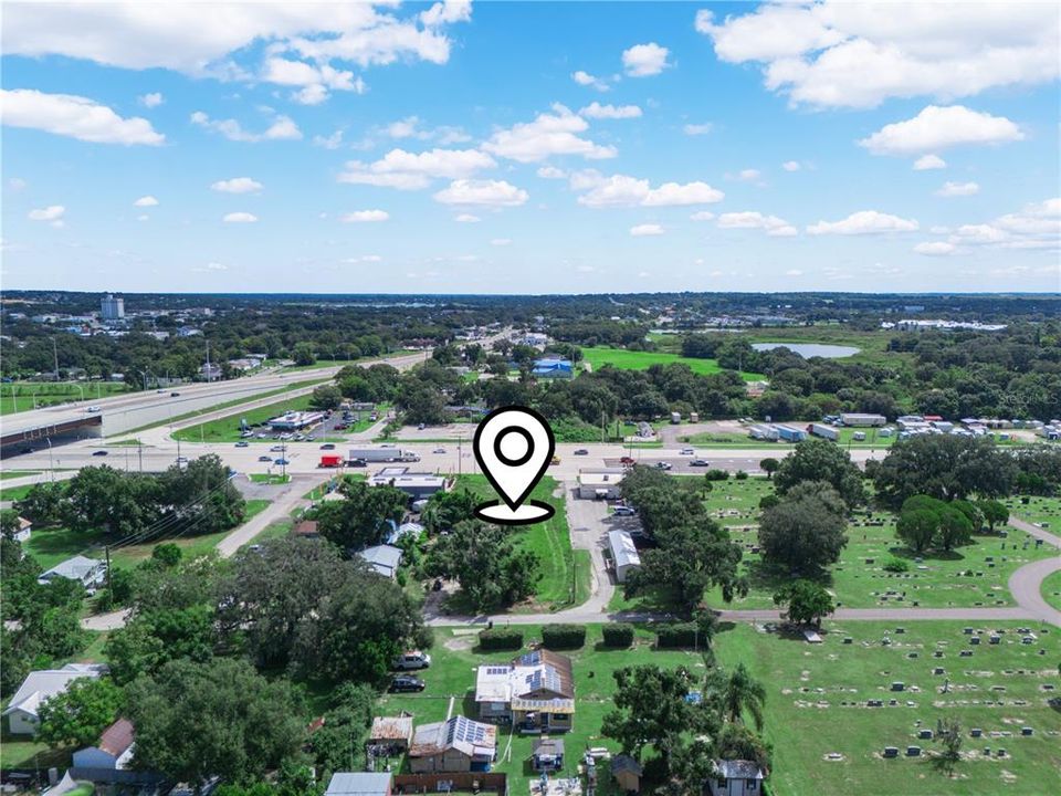 На продажу: $315,000 (0.54 acres)