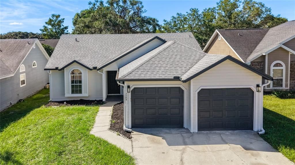 For Sale: $410,500 (4 beds, 2 baths, 1301 Square Feet)