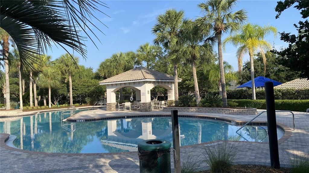 For Rent: $2,950 (4 beds, 2 baths, 2731 Square Feet)