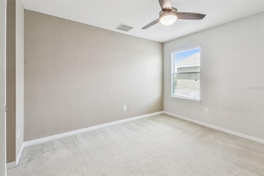 For Rent: $2,950 (4 beds, 2 baths, 2731 Square Feet)