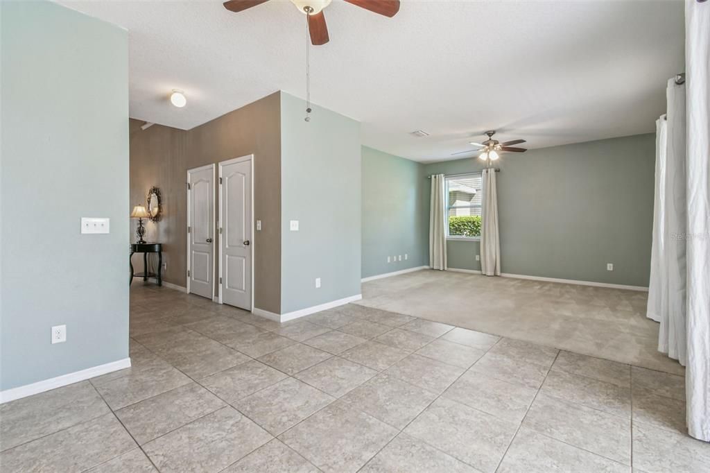 For Rent: $2,950 (4 beds, 2 baths, 2731 Square Feet)
