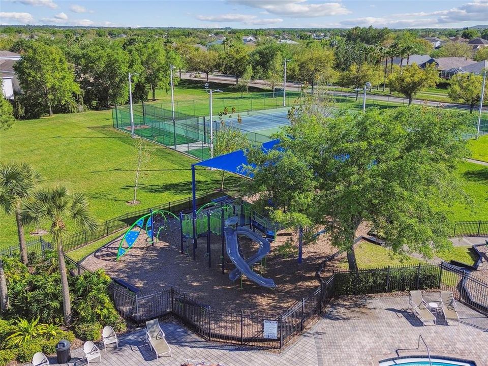 For Rent: $2,950 (4 beds, 2 baths, 2731 Square Feet)