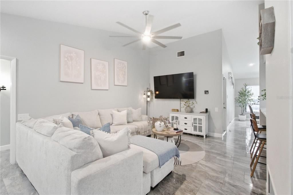 For Sale: $470,000 (3 beds, 2 baths, 2032 Square Feet)