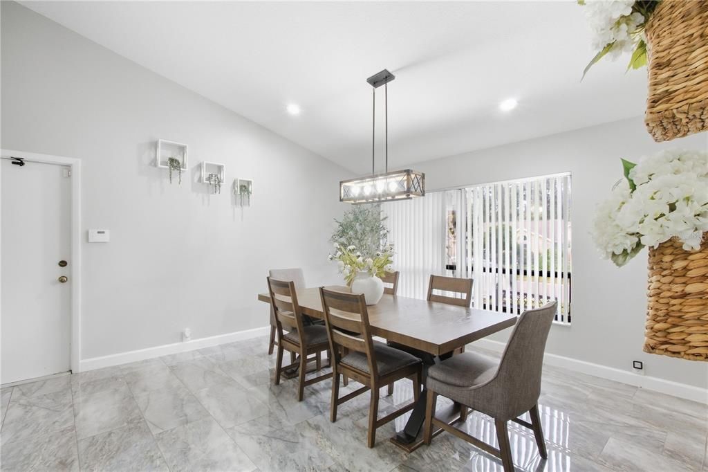 For Sale: $470,000 (3 beds, 2 baths, 2032 Square Feet)
