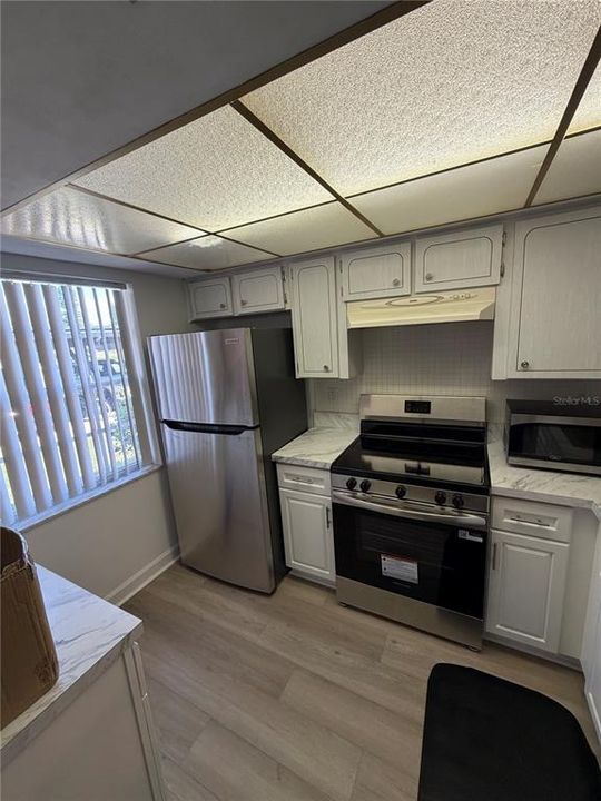 В аренду: $1,450 (2 спален, 2 ванн, 1050 Квадратных фут)