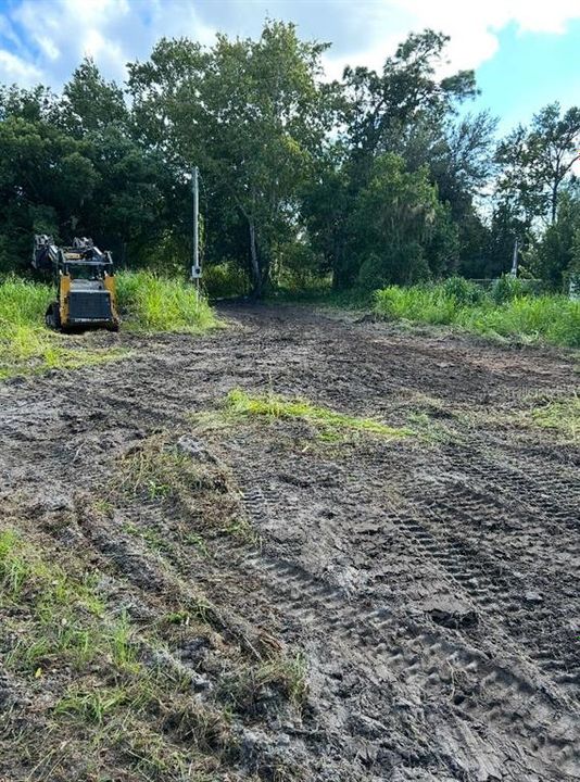 На продажу: $105,000 (0.32 acres)