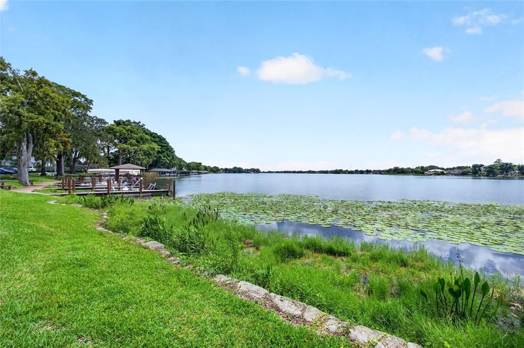 For Sale: $169,900 (1 beds, 1 baths, 645 Square Feet)