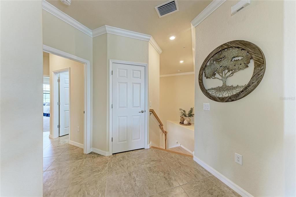 For Sale: $339,900 (3 beds, 2 baths, 2187 Square Feet)
