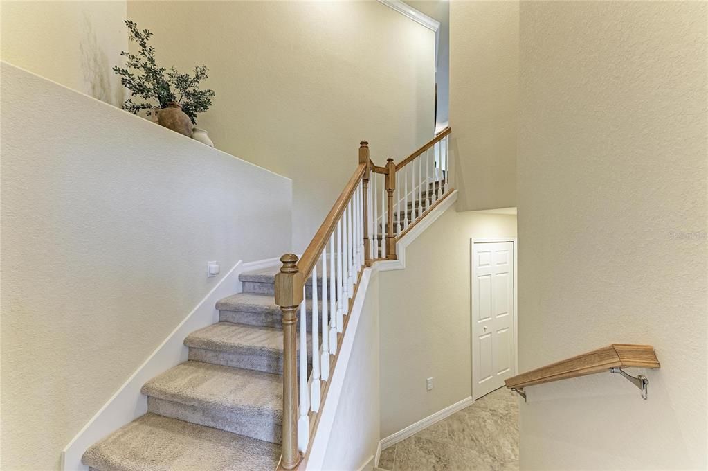 For Sale: $339,900 (3 beds, 2 baths, 2187 Square Feet)