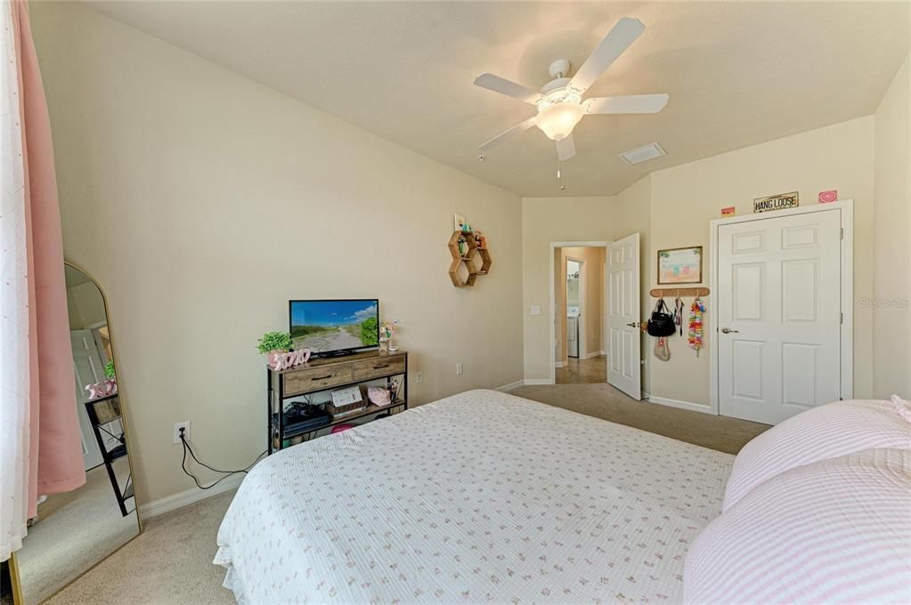 For Sale: $339,900 (3 beds, 2 baths, 2187 Square Feet)