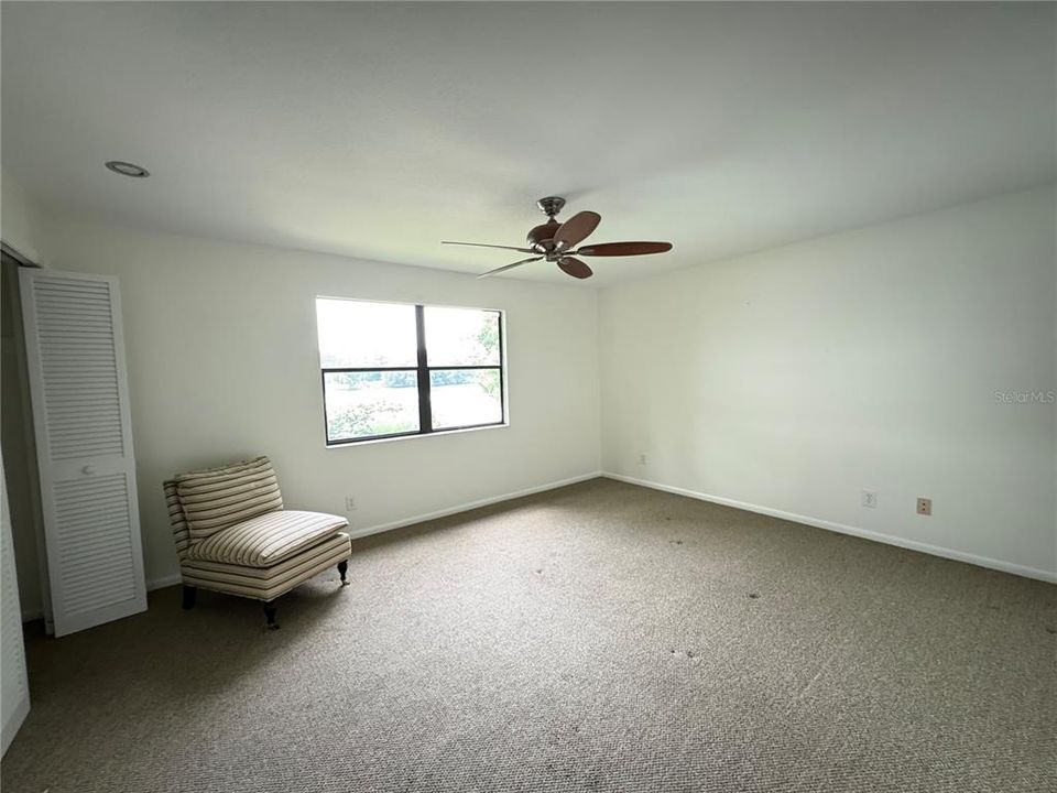 For Sale: $600,000 (3 beds, 2 baths, 2516 Square Feet)