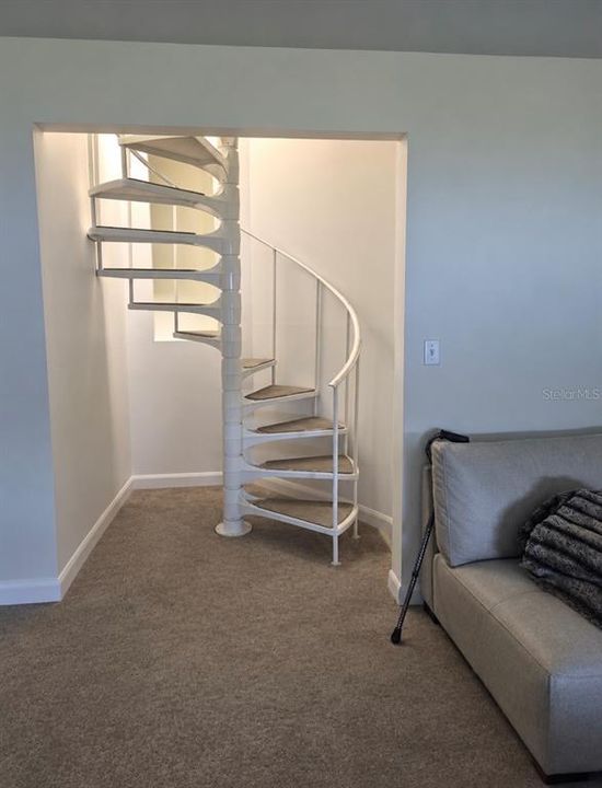 For Sale: $600,000 (3 beds, 2 baths, 2516 Square Feet)