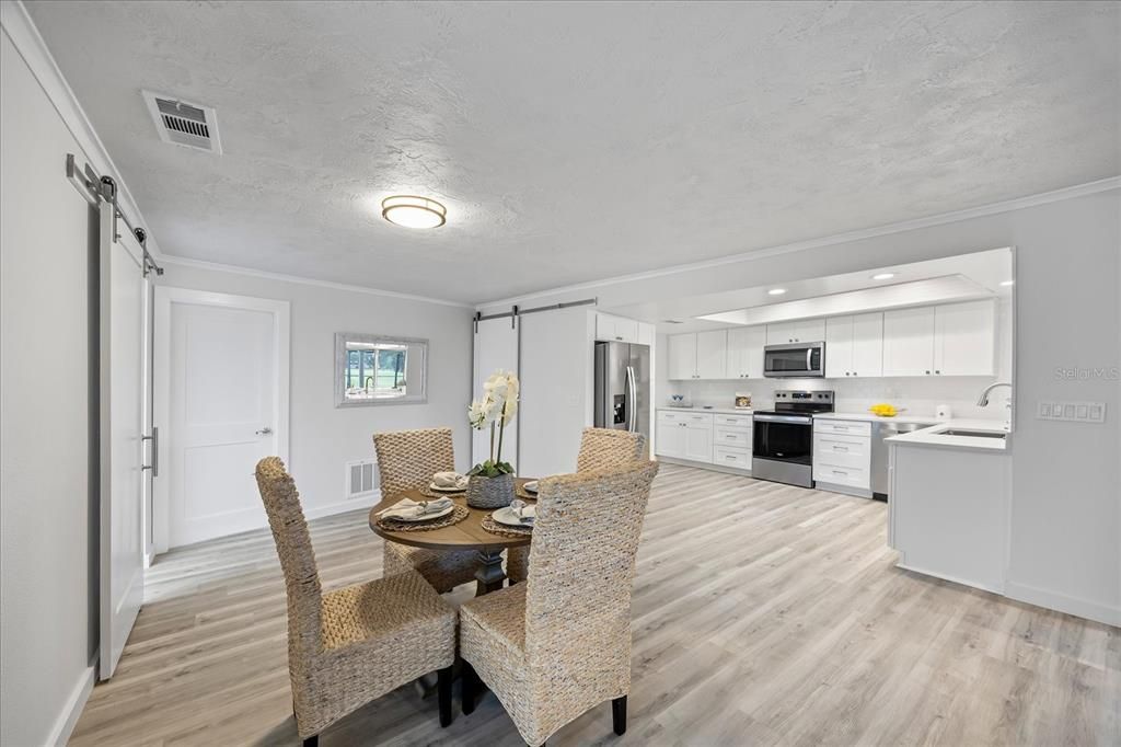For Sale: $950,000 (4 beds, 3 baths, 2756 Square Feet)