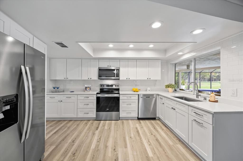 For Sale: $950,000 (4 beds, 3 baths, 2756 Square Feet)