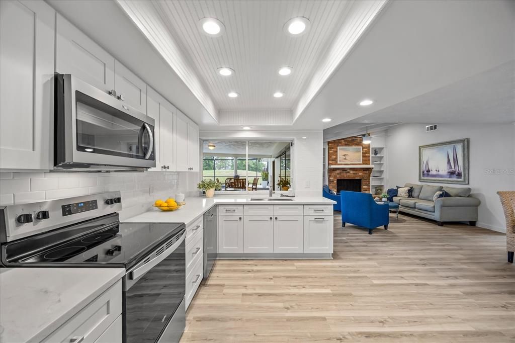 For Sale: $950,000 (4 beds, 3 baths, 2756 Square Feet)