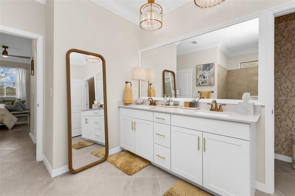 En Venta: $675,000 (3 camas, 3 baños, 2214 Pies cuadrados)