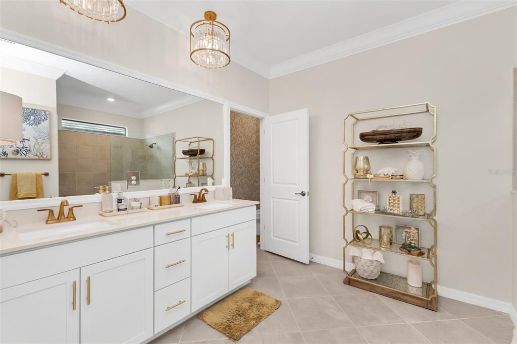 En Venta: $675,000 (3 camas, 3 baños, 2214 Pies cuadrados)