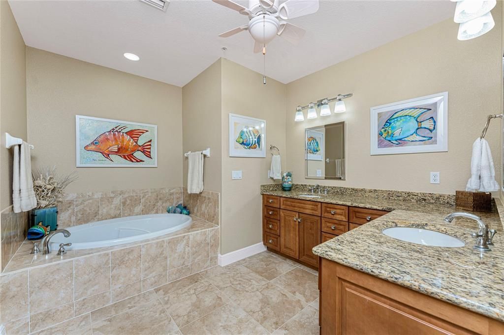 For Sale: $559,000 (3 beds, 2 baths, 2153 Square Feet)