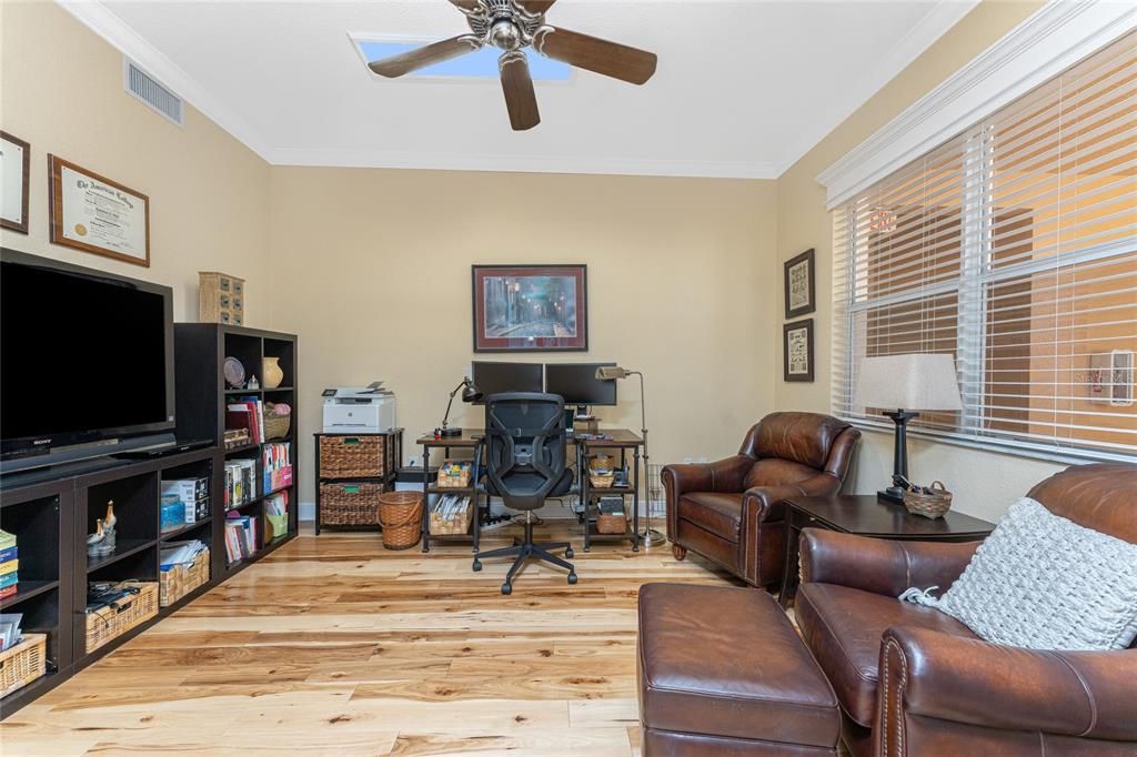 For Sale: $559,000 (3 beds, 2 baths, 2153 Square Feet)