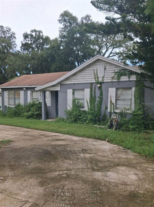 For Sale: $649,000 (3 beds, 1 baths, 1392 Square Feet)