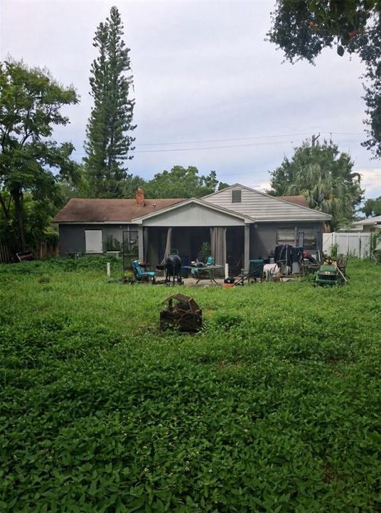 For Sale: $649,000 (3 beds, 1 baths, 1392 Square Feet)