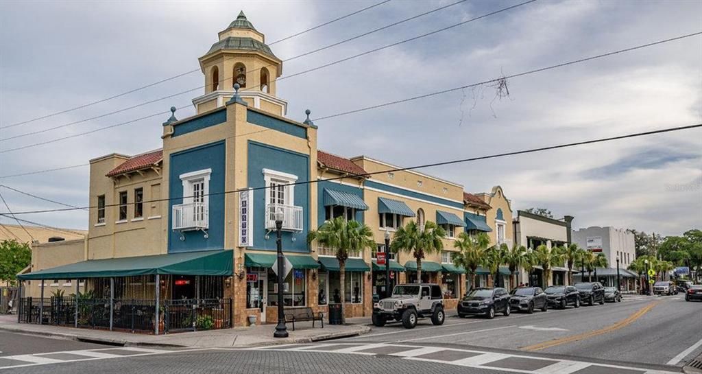For Sale: $320,000 (2 beds, 2 baths, 1748 Square Feet)
