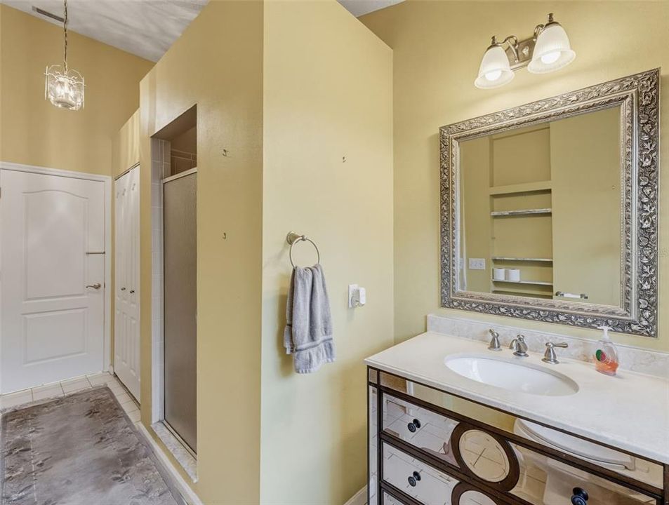 For Sale: $320,000 (2 beds, 2 baths, 1748 Square Feet)