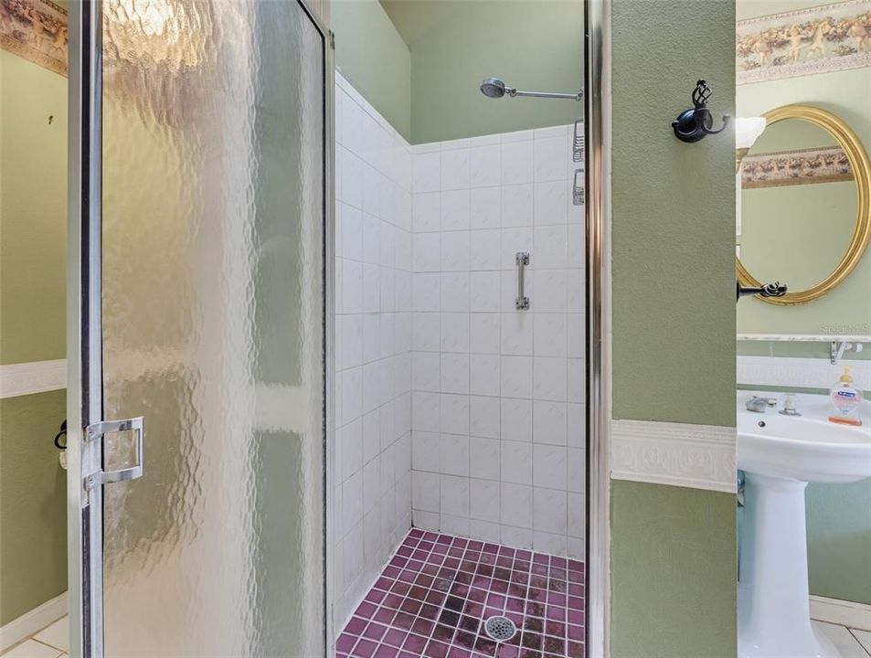 For Sale: $320,000 (2 beds, 2 baths, 1748 Square Feet)