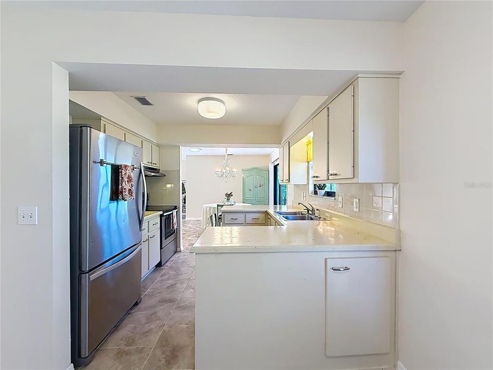 For Sale: $219,900 (3 beds, 2 baths, 1224 Square Feet)