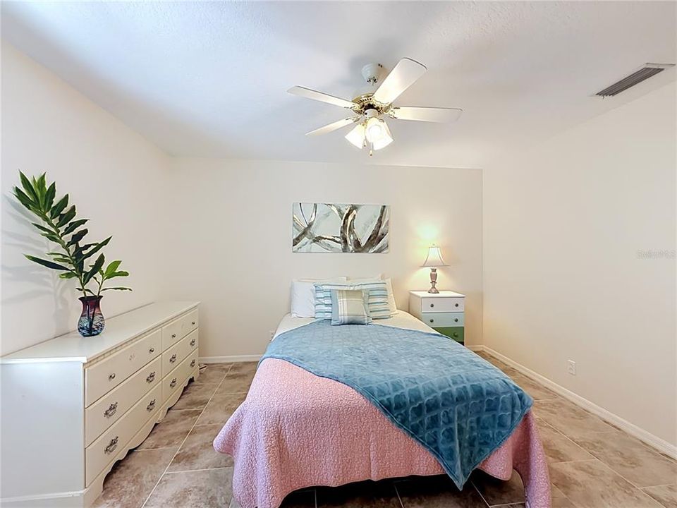 For Sale: $219,900 (3 beds, 2 baths, 1224 Square Feet)