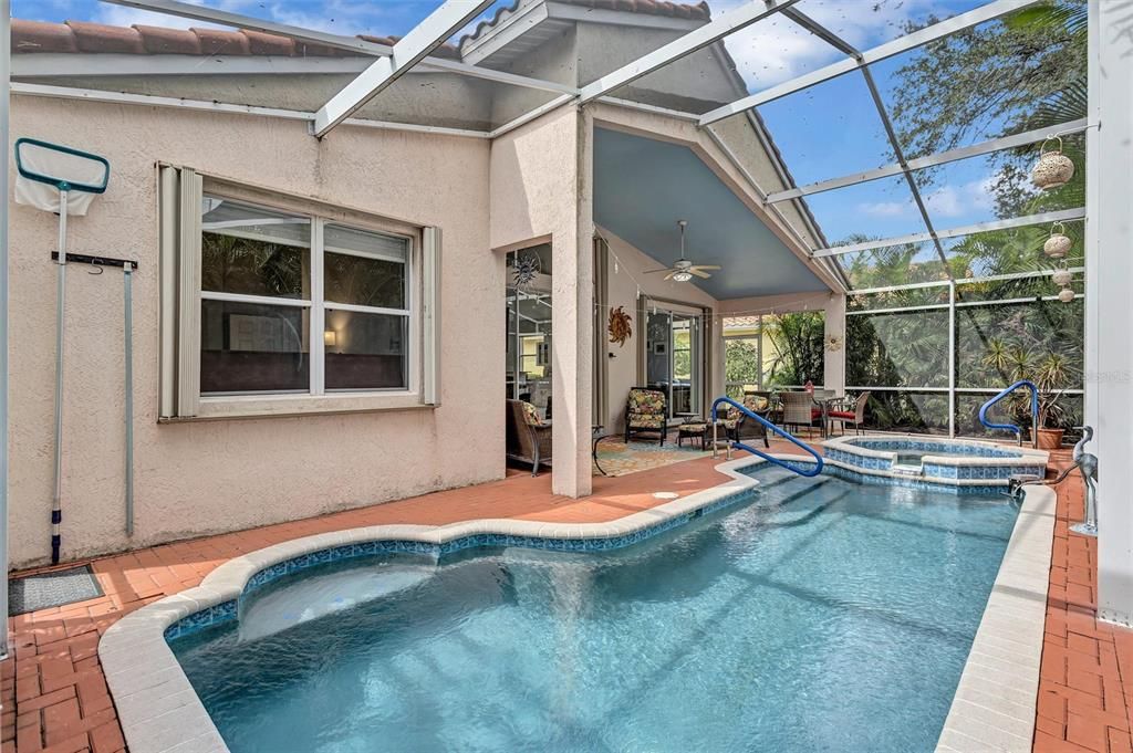 For Sale: $539,000 (3 beds, 2 baths, 1831 Square Feet)