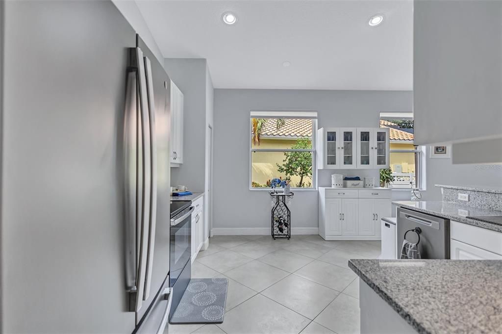 For Sale: $539,000 (3 beds, 2 baths, 1831 Square Feet)