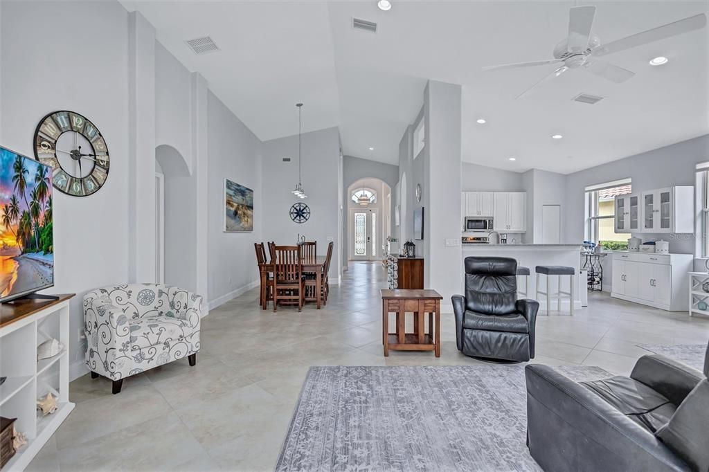 For Sale: $539,000 (3 beds, 2 baths, 1831 Square Feet)