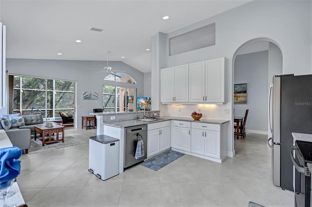 For Sale: $539,000 (3 beds, 2 baths, 1831 Square Feet)