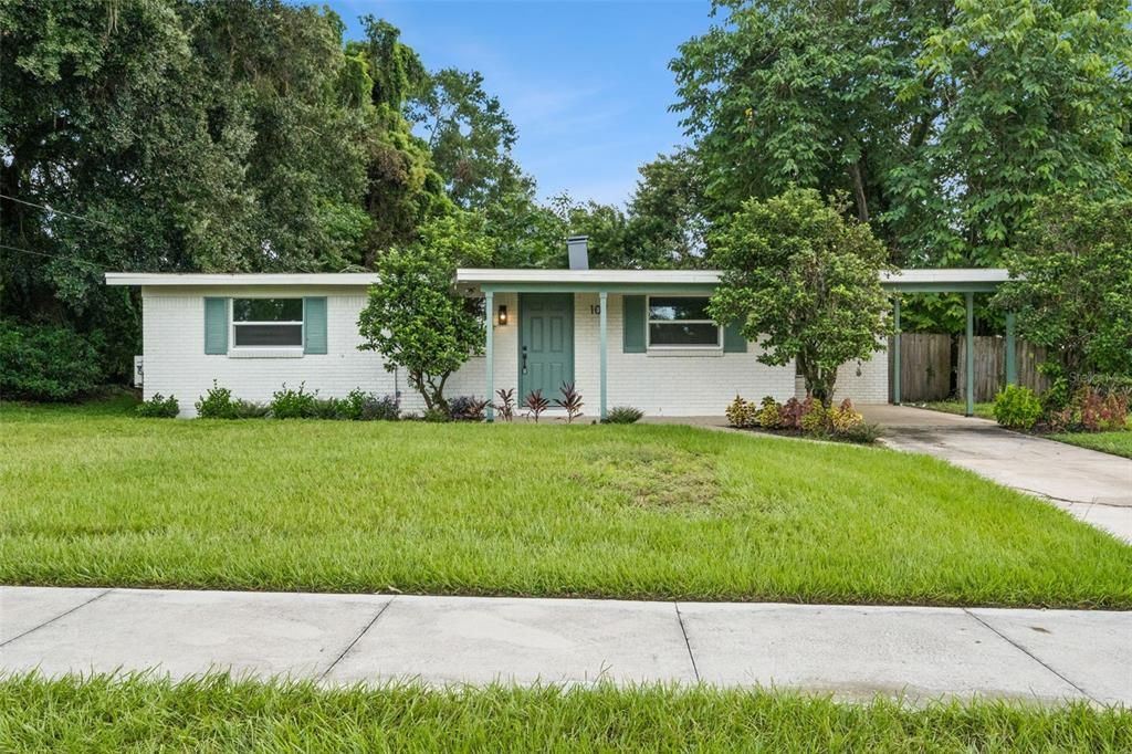 For Sale: $295,000 (3 beds, 2 baths, 1340 Square Feet)