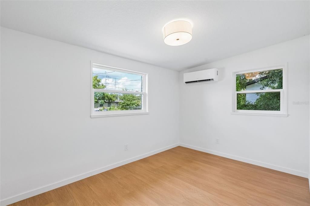 For Sale: $295,000 (3 beds, 2 baths, 1340 Square Feet)