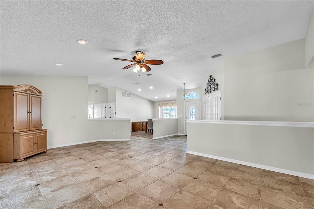 For Sale: $575,000 (3 beds, 2 baths, 2606 Square Feet)