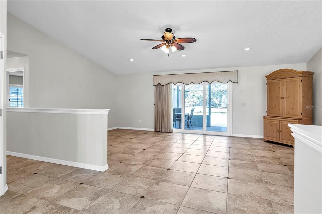 For Sale: $575,000 (3 beds, 2 baths, 2606 Square Feet)