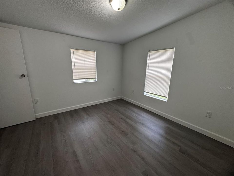 В аренду: $1,600 (4 спален, 2 ванн, 1650 Квадратных фут)