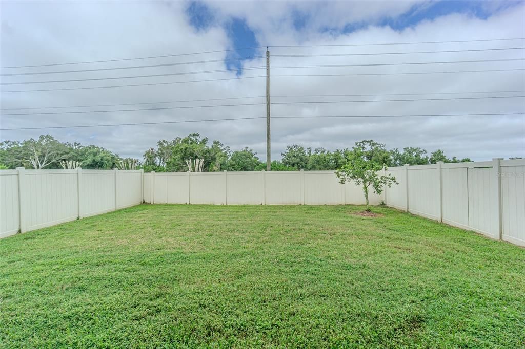 En Venta: $360,000 (6 camas, 3 baños, 2634 Pies cuadrados)