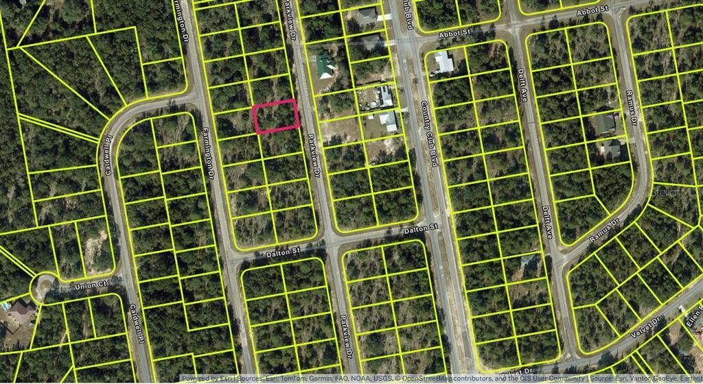 待售: $12,900 (0.23 acres)