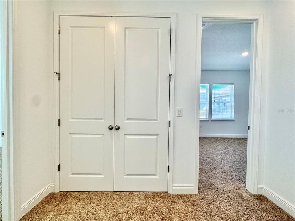 В аренду: $4,200 (4 спален, 3 ванн, 3000 Квадратных фут)