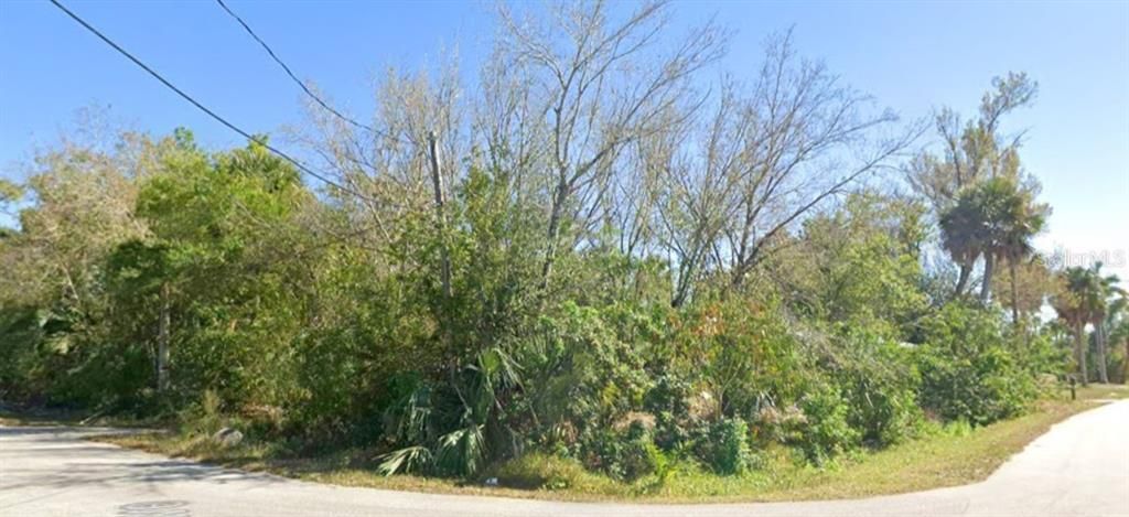 En Venta: $38,490 (0.38 acres)