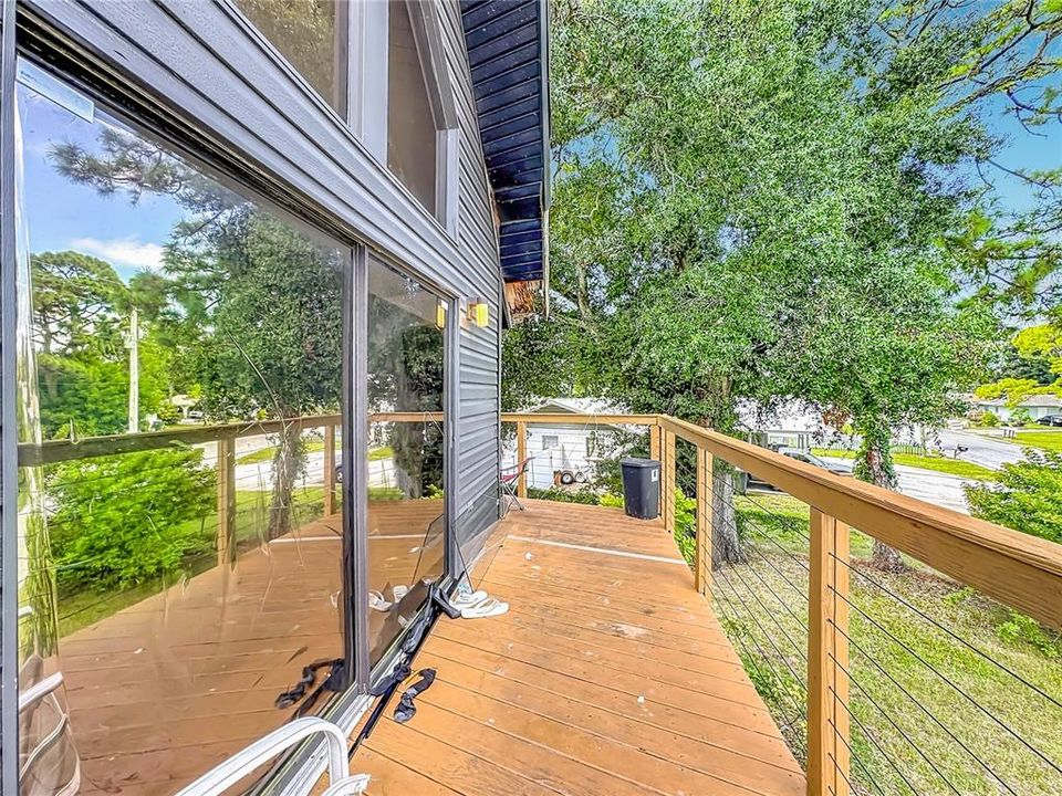 For Sale: $750,000 (7 beds, 0 baths, 3276 Square Feet)