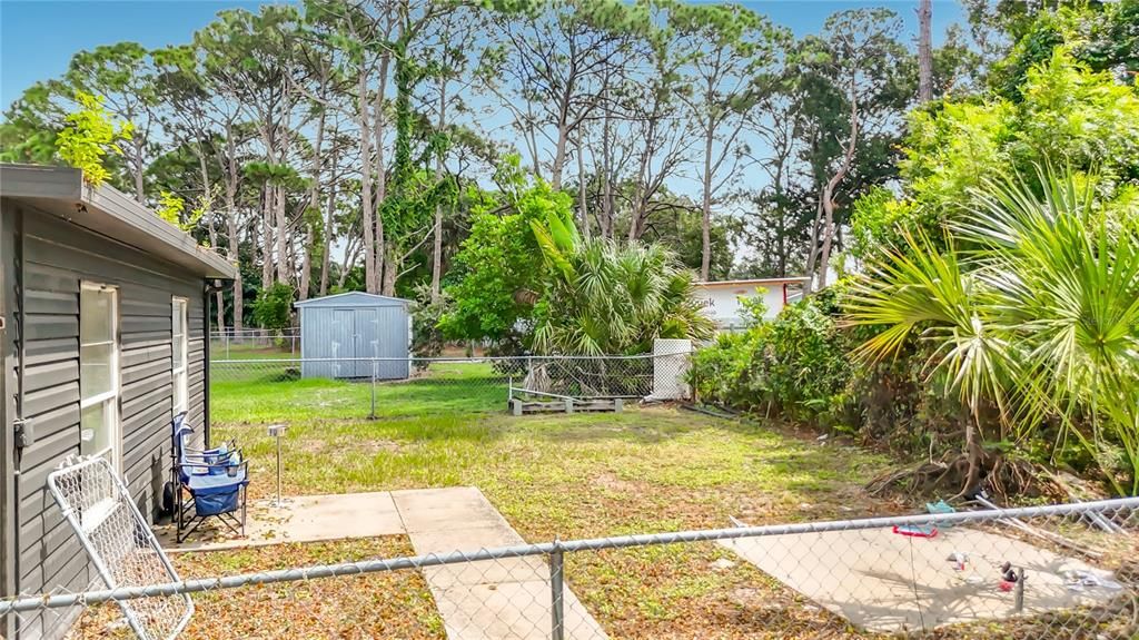 For Sale: $750,000 (7 beds, 0 baths, 3276 Square Feet)