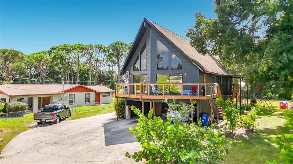 For Sale: $750,000 (7 beds, 0 baths, 3276 Square Feet)