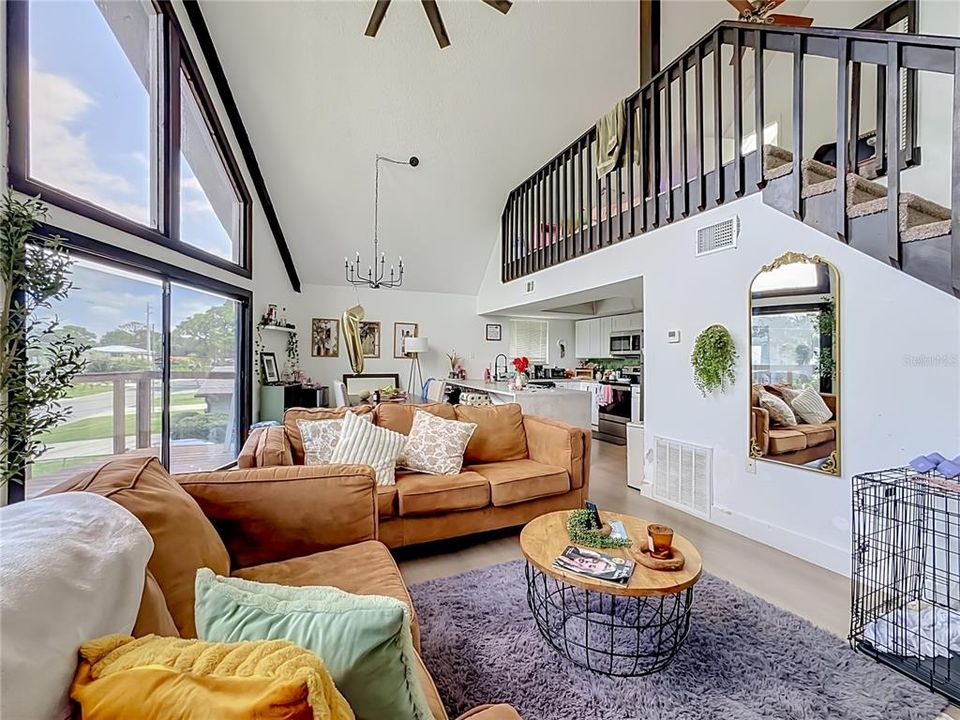 For Sale: $750,000 (7 beds, 0 baths, 3276 Square Feet)
