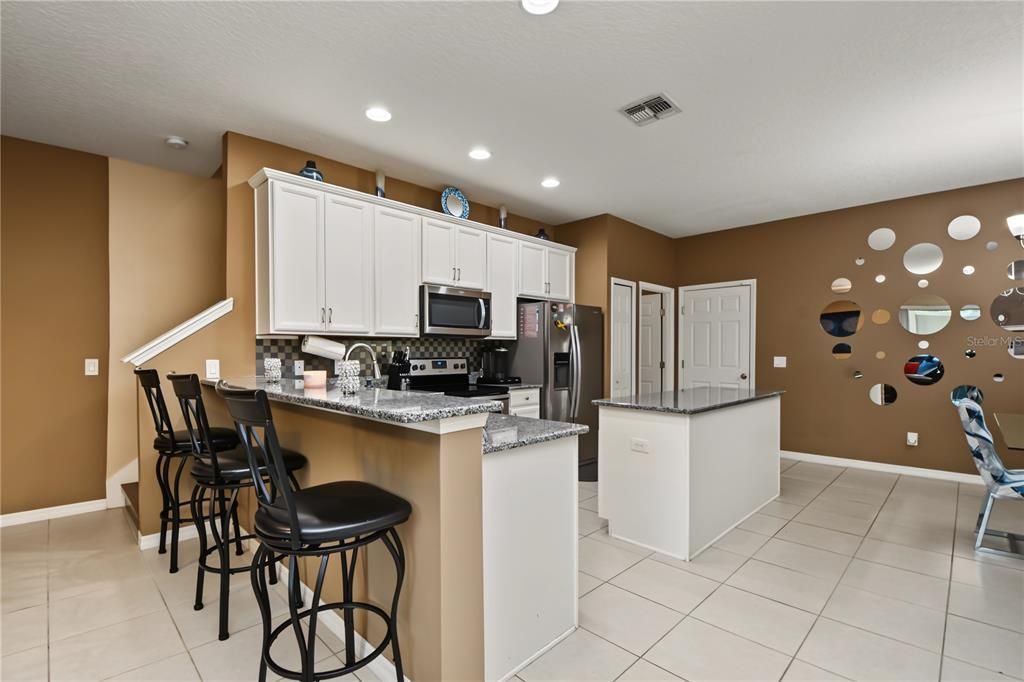 For Sale: $324,900 (3 beds, 2 baths, 1754 Square Feet)